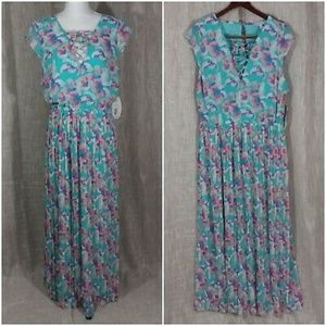 Maxi Regina Dress Womens Plus Size 1X Floral